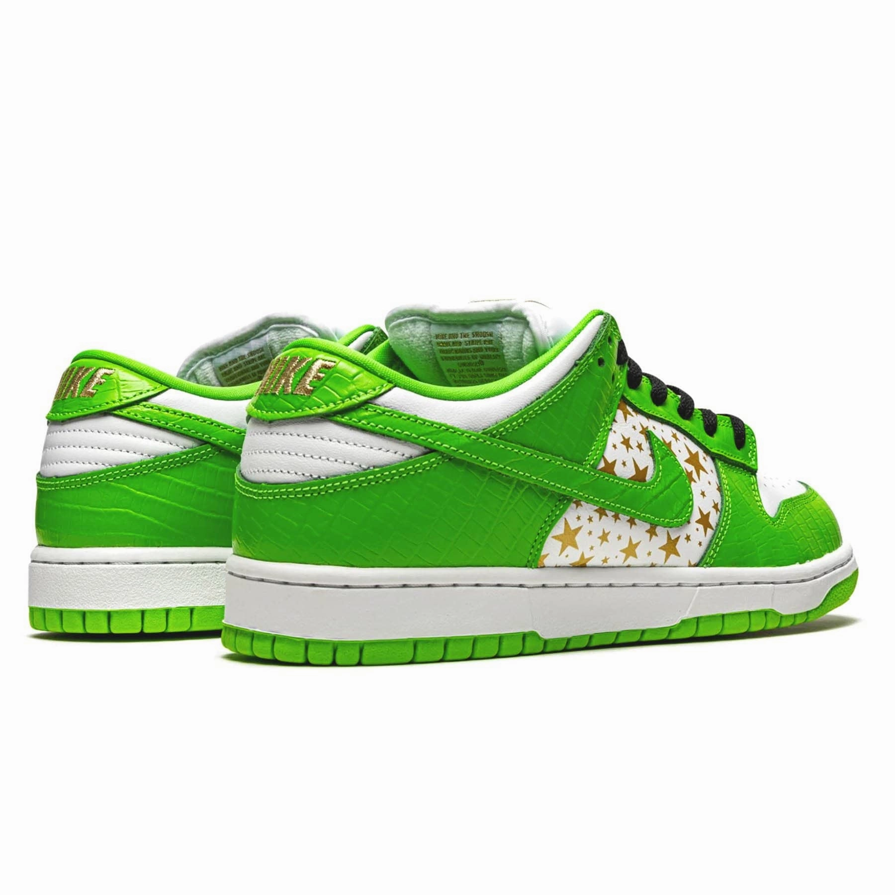 Supreme x Nike Dunk Low OG SB QS 'Mean Green' Nike SB skateboarding shoes