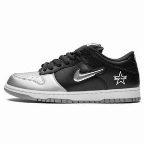 Supreme x Nike Dunk SB Low QS 'Metallic Silver' Nike SB skate shoes with padded support and grip