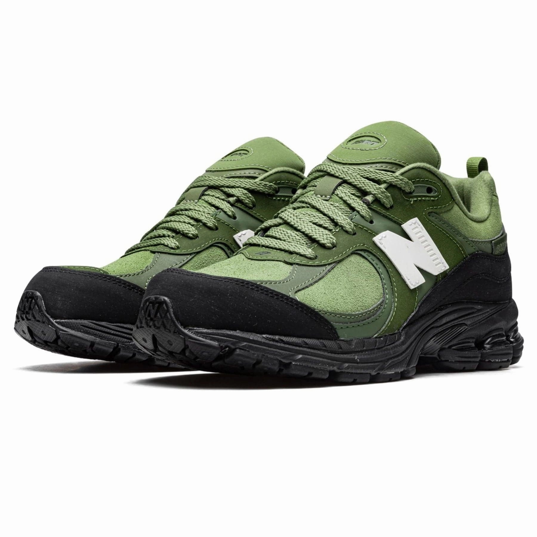 The Basement x New Balance 2002R 'Moss Green' Cushioned running footwear