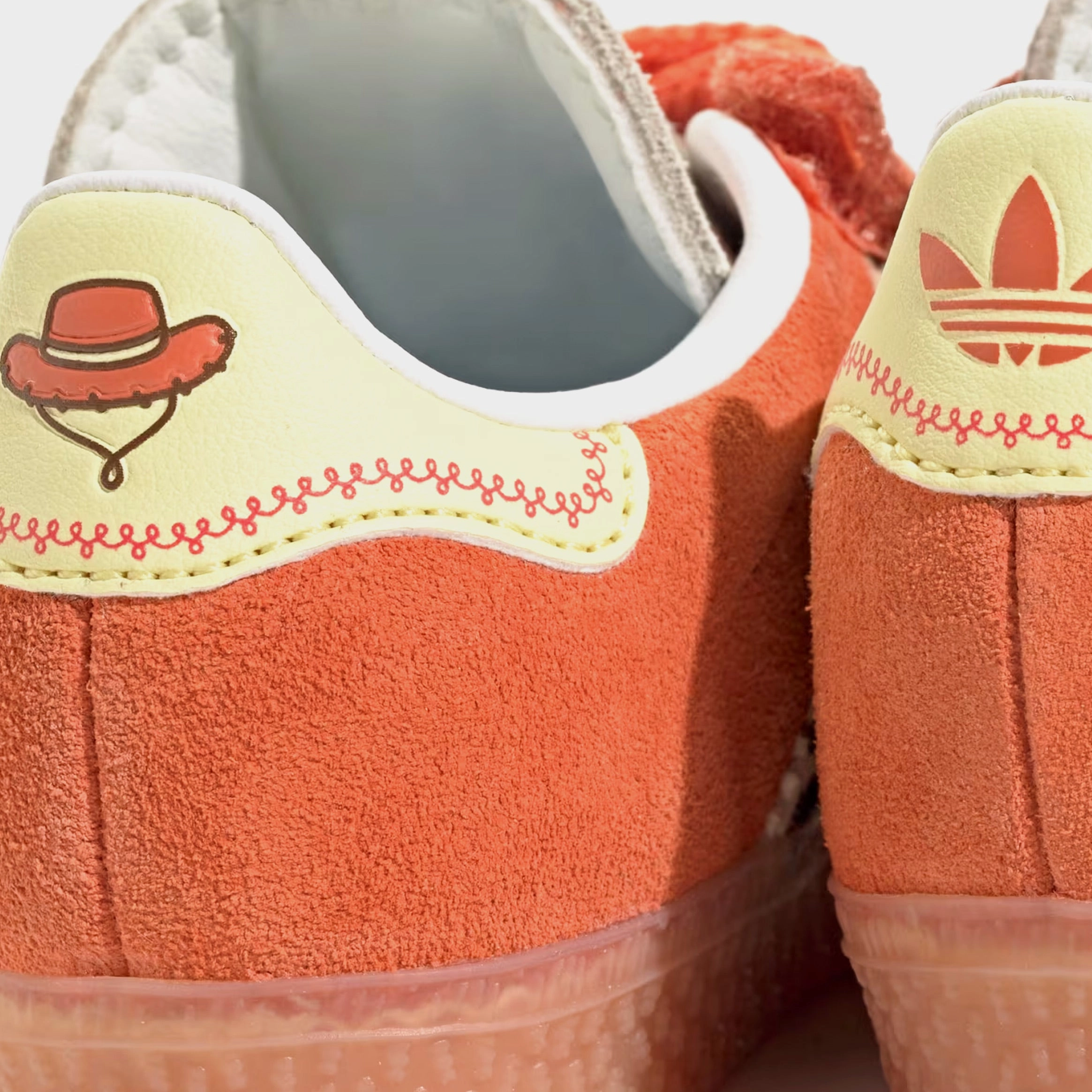 Toy Story x Gazelle Infant Toddler Lifestyle Shoes (Orange/Yellow) Old-school fashion sneakers