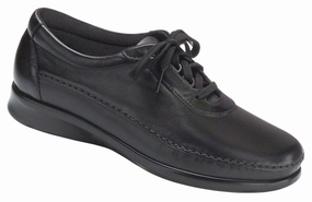 Traveler - Black SAS comfort walking shoes with supportive build