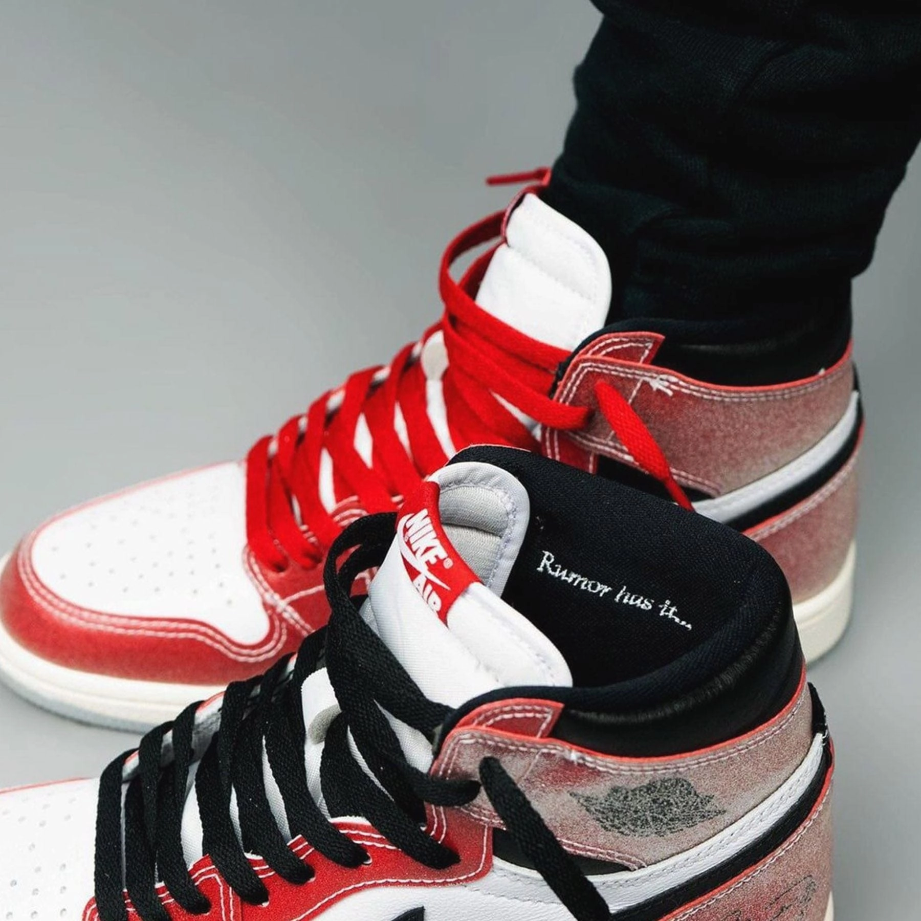 Trophy Room x Air Jordan 1 Retro High OG SP 'Chicago' Air Jordan 1 High OG shoes
