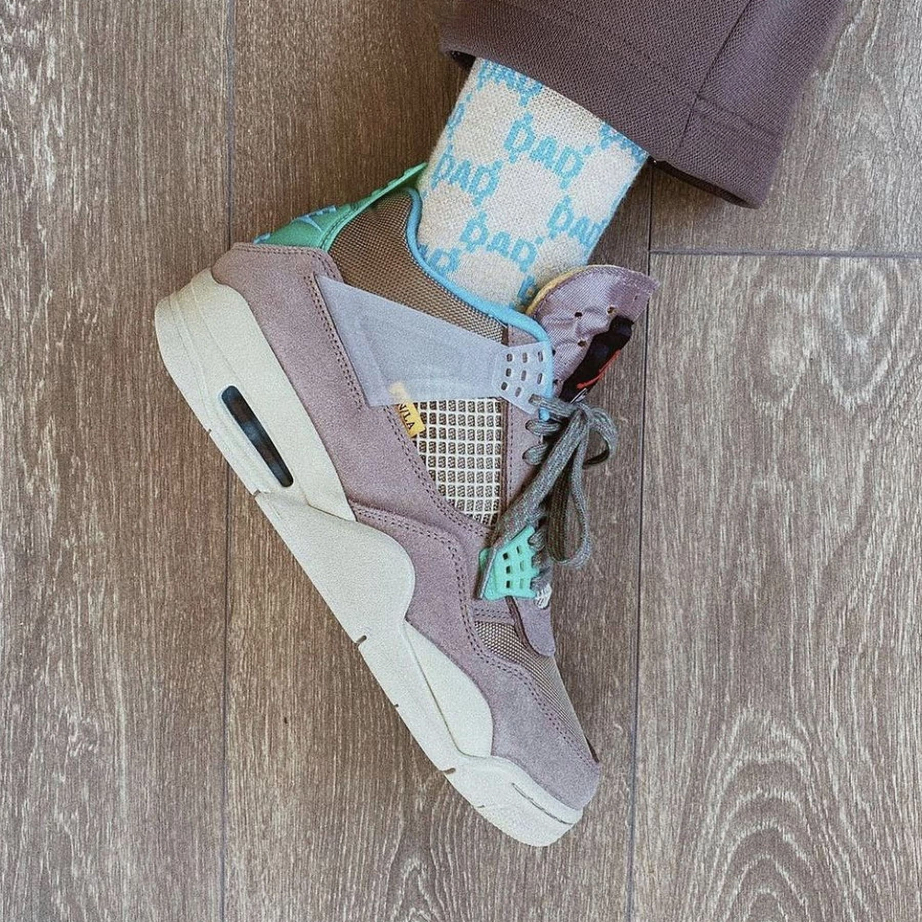 Union LA x Air Jordan 4 Retro 'Taupe Haze' Air Jordan 4 retro basketball sneakers