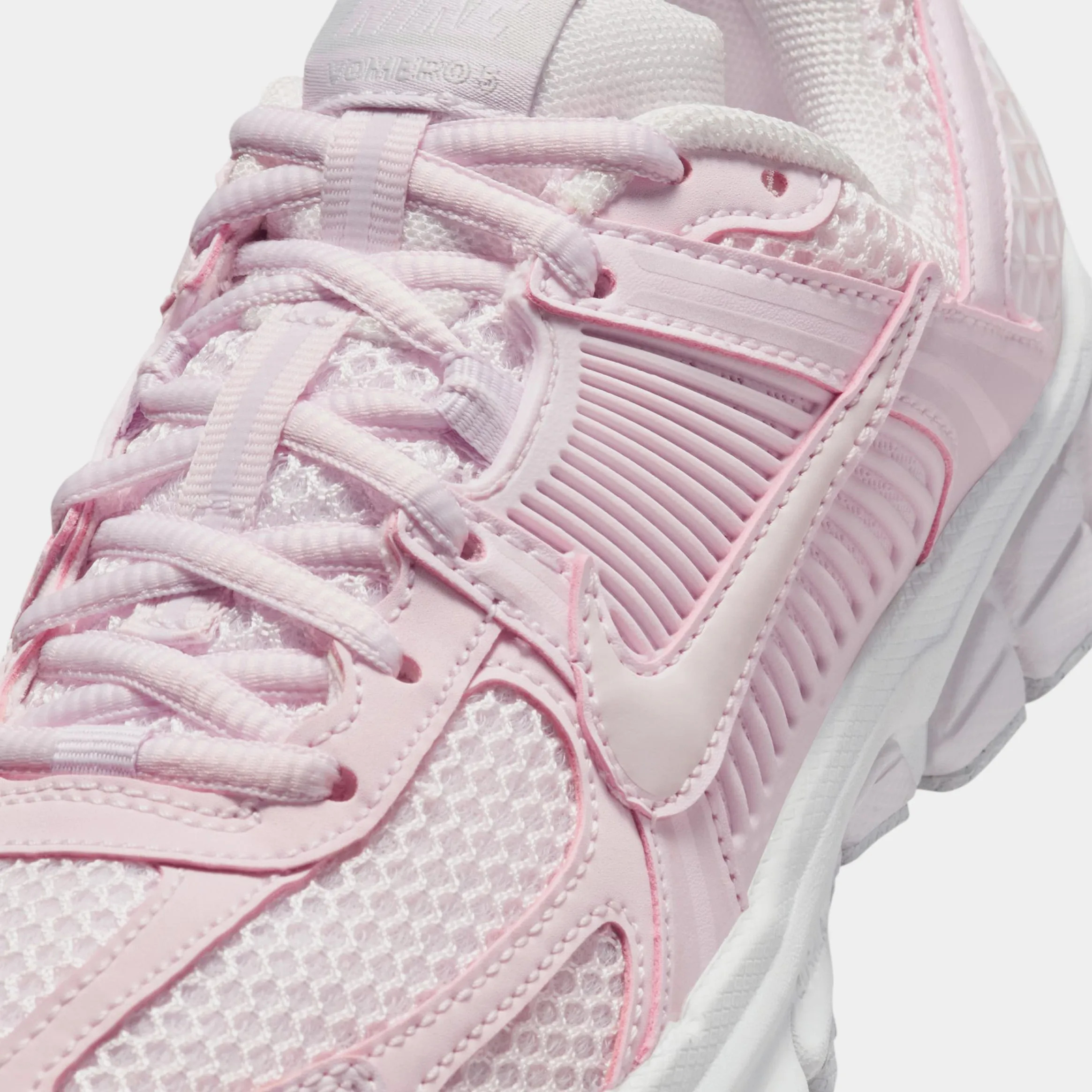 Vomero 5 Grade School Running Shoes (Pearl Pink/Vast Grey/Bleached Lilac) Zoom Vomero 5 Nike