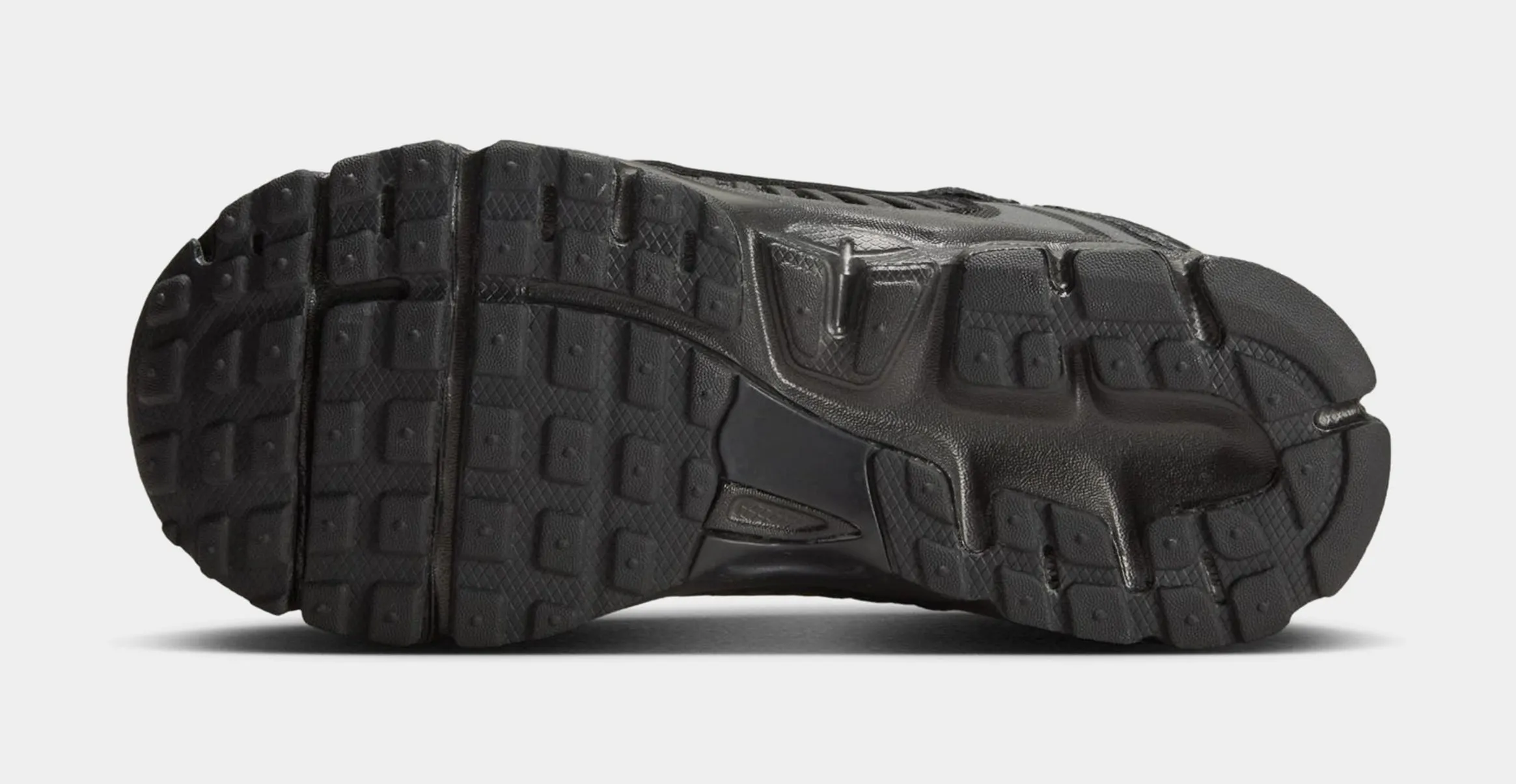 Vomero 5 Preschool Running Shoes (Black/Black) Zoom Vomero 5 Nike