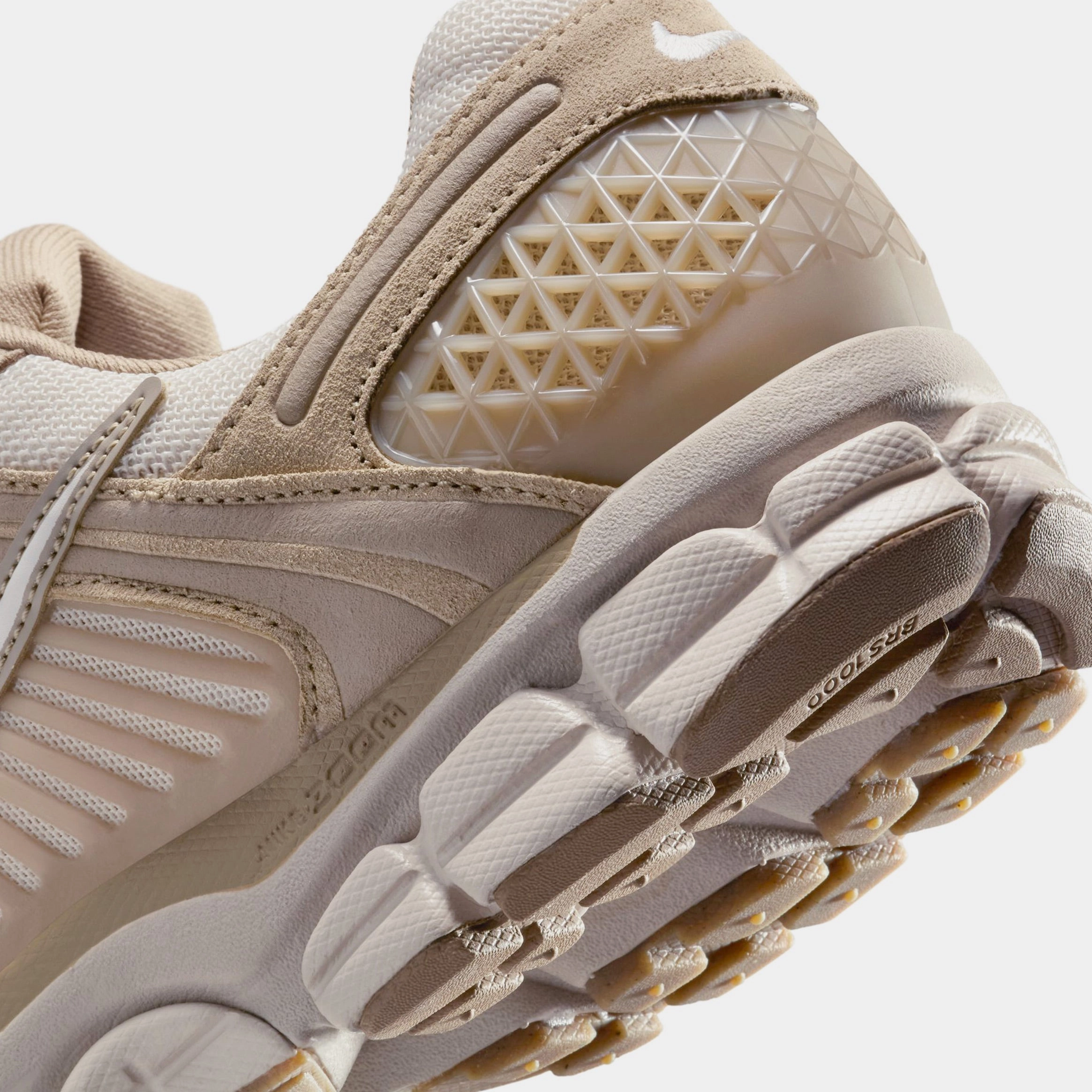 Vomero 5 Mens Running Shoes (Khaki/Light Orewood Brown/Sesame/Phantom) Zoom Vomero 5 Nike