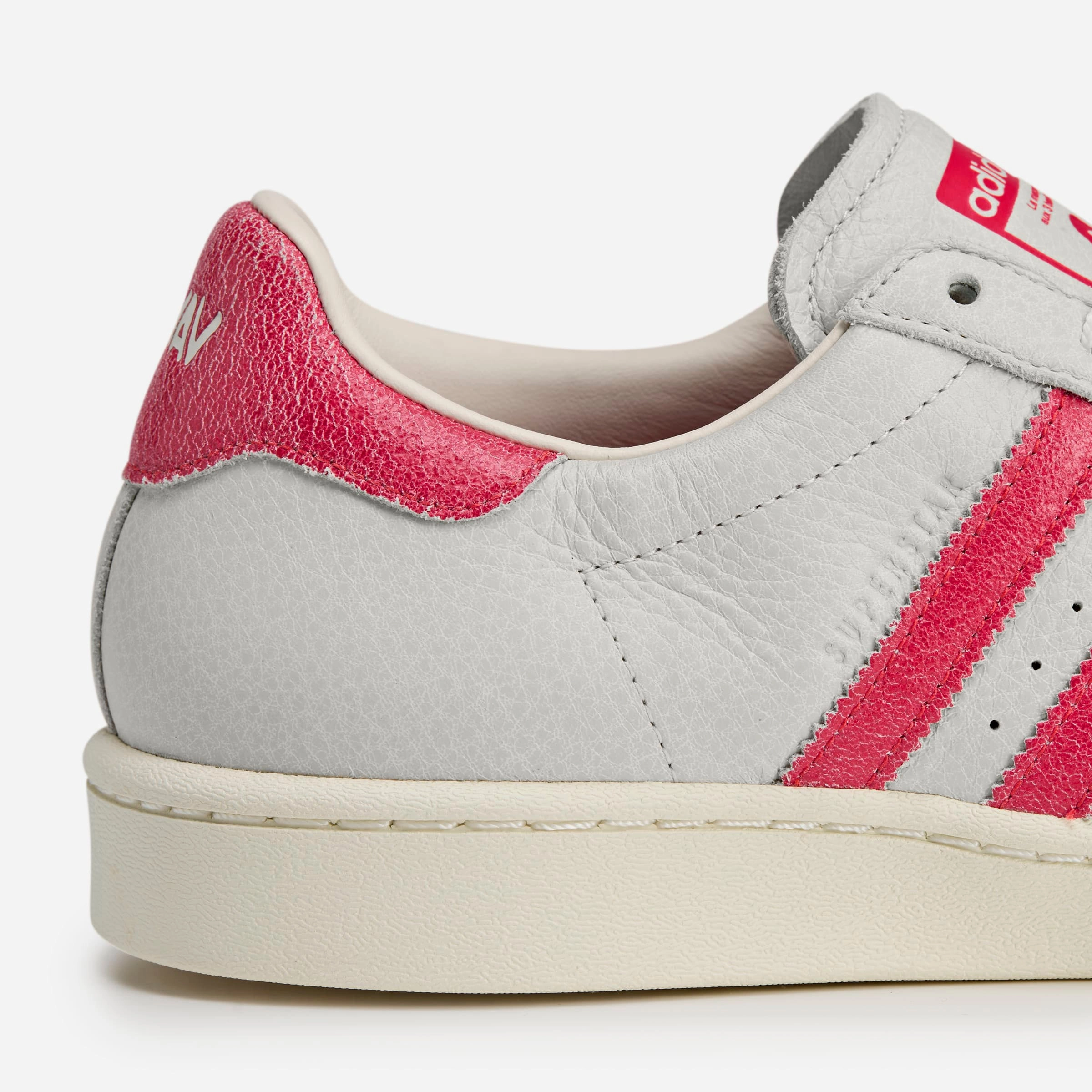 Wmns Superstar x Avavav All-around lifestyle footwear