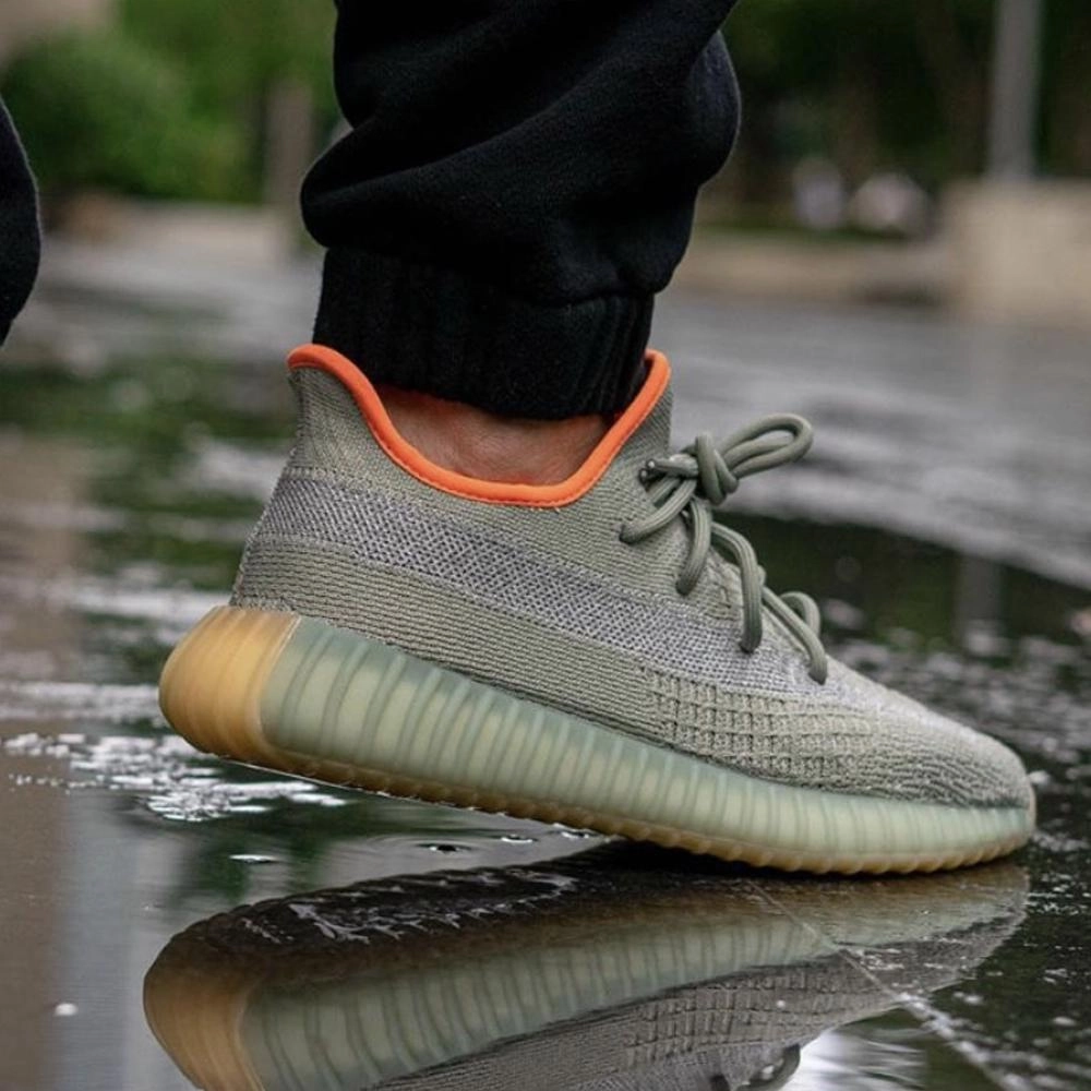 Yeezy Boost 350 V2 'Desert Sage' Yeezy futuristic fashion sneakers