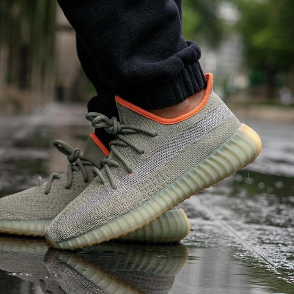 Yeezy Boost 350 V2 'Desert Sage' Yeezy futuristic fashion sneakers