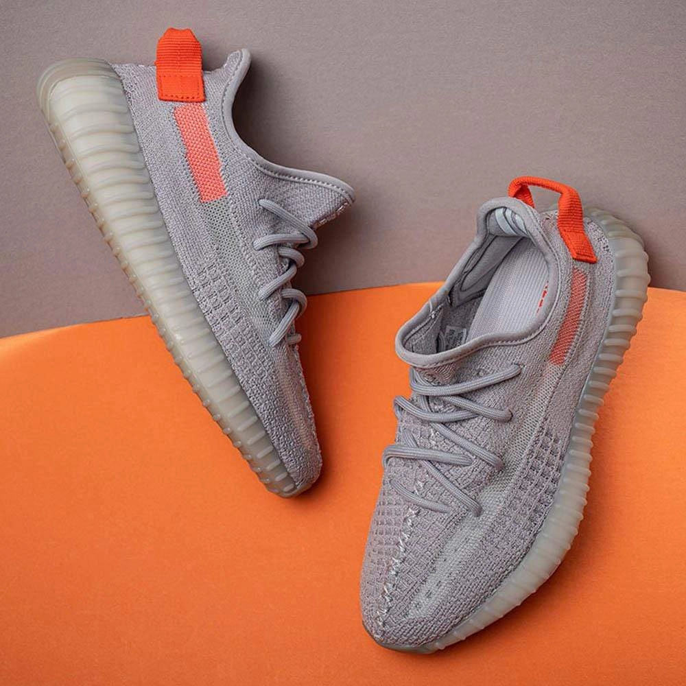 Yeezy Boost 350 V2 'Tail Light' Boost 350 Sneakers