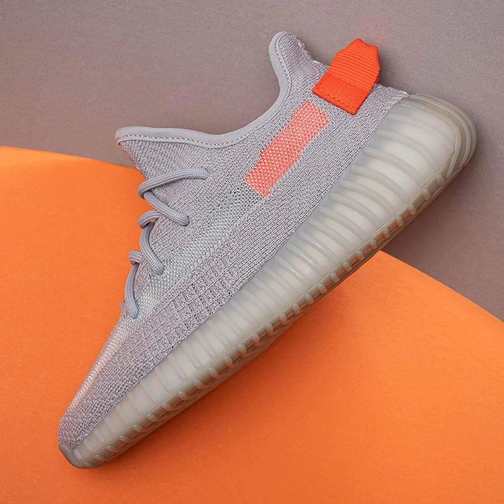 Yeezy Boost 350 V2 'Tail Light' Boost 350 Sneakers