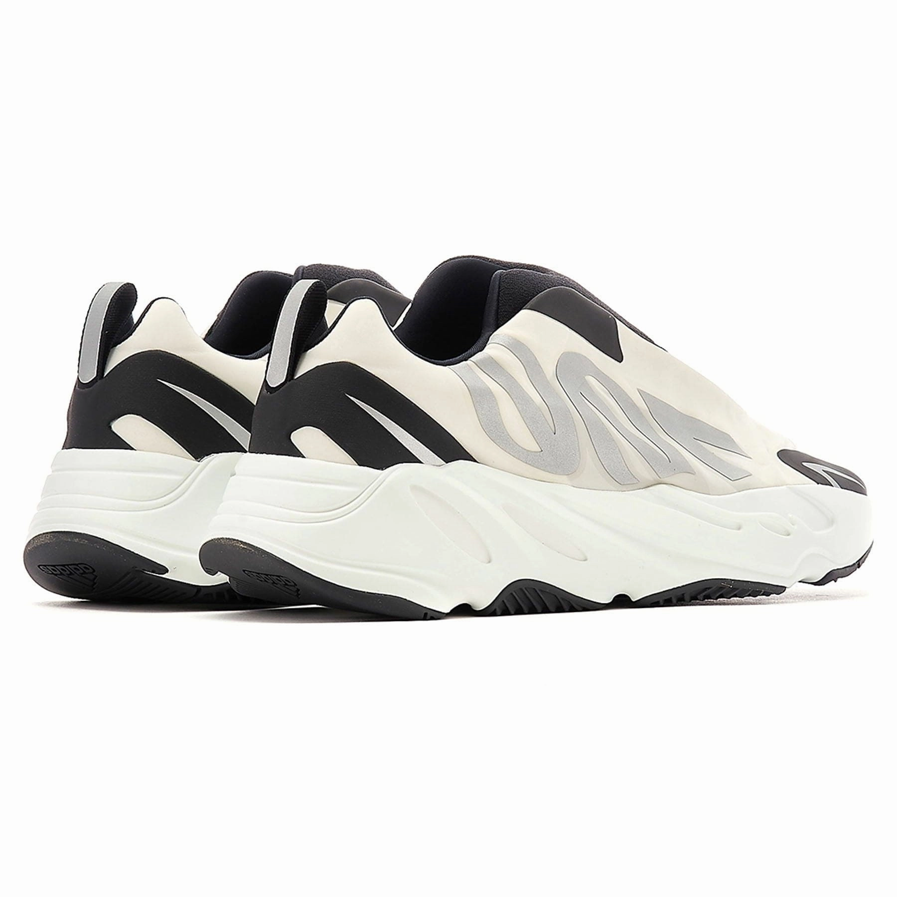 Yeezy Boost 700 MNVN Laceless 'Analog' 700 Yeezy Versions