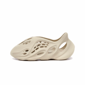 Yeezy Foam Runner Kids 'Sand' yeezy foam runner innovative design sneakers